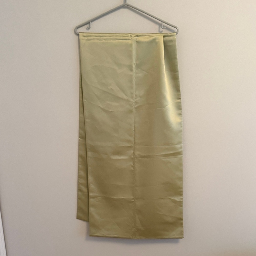 Chic Satin Maxi Sash in Gold
